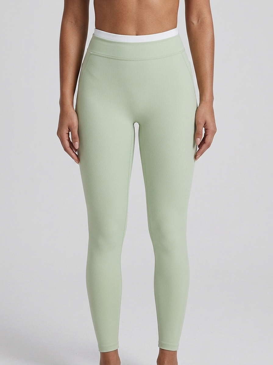 Light fruit green - front
